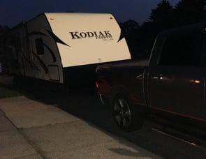 Dutchmen RV Kodiak Express 303BHSL