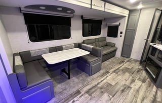 Volante - 2 Bath, King Bed & Bunk Room!