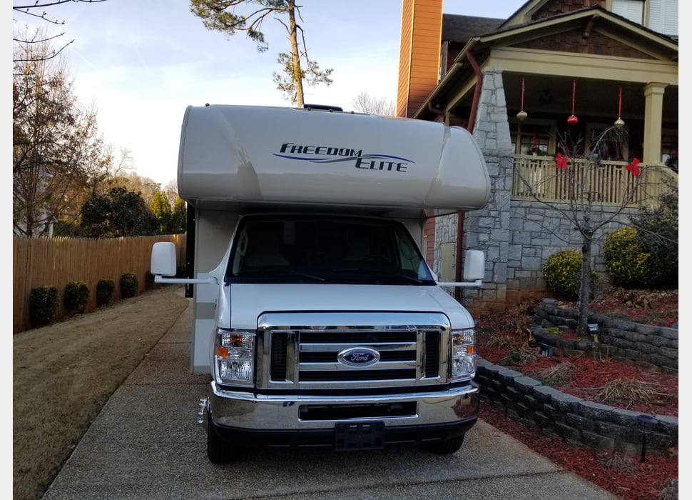 Class C Motor Home rentals in Braselton