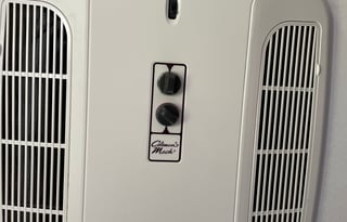 26’ Easy Tow Travel Trailer –Cozy Bunks, Queen Bed