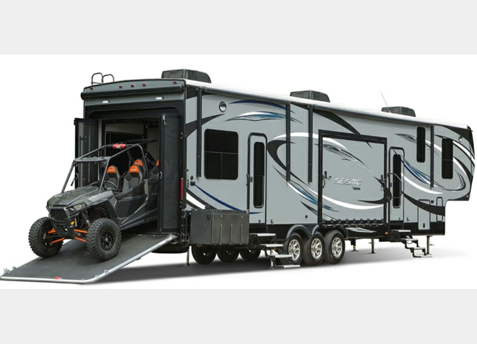 Fifth Wheel rentals in Gulf Breeze