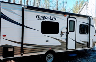 The Cozy Camper - FREE Delivery | FULLY STOCKED