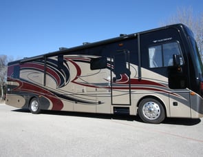 Fleetwood RV Pace Arrow 36U