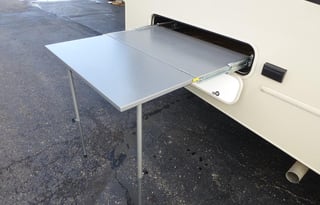 Like New, Easy-To-Drive Class C RV