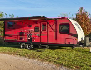 Winnebago Industries Towables Minnie 2455BHS