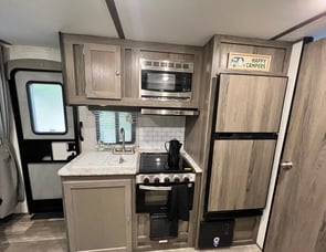 Gulf Stream RV Streamlite SVT 21QBD