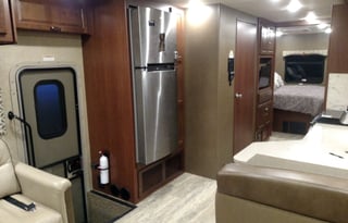 2016 Thor Hurricane 34J Bunkhouse