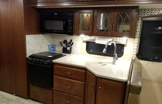 2016 Thor Hurricane 34J Bunkhouse