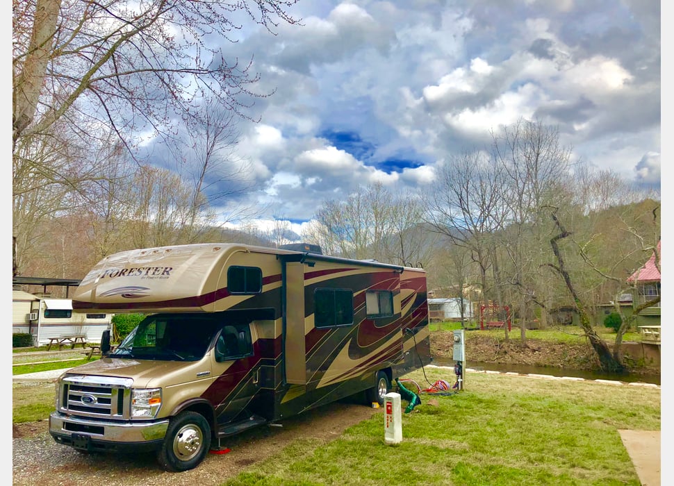 Class C Motor Home rentals in Jonesboro