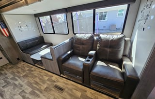 2021 Dutchmen RV Kodiak SE 28SBH