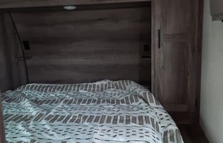 2021 KZ Sportsmen 301DBSE