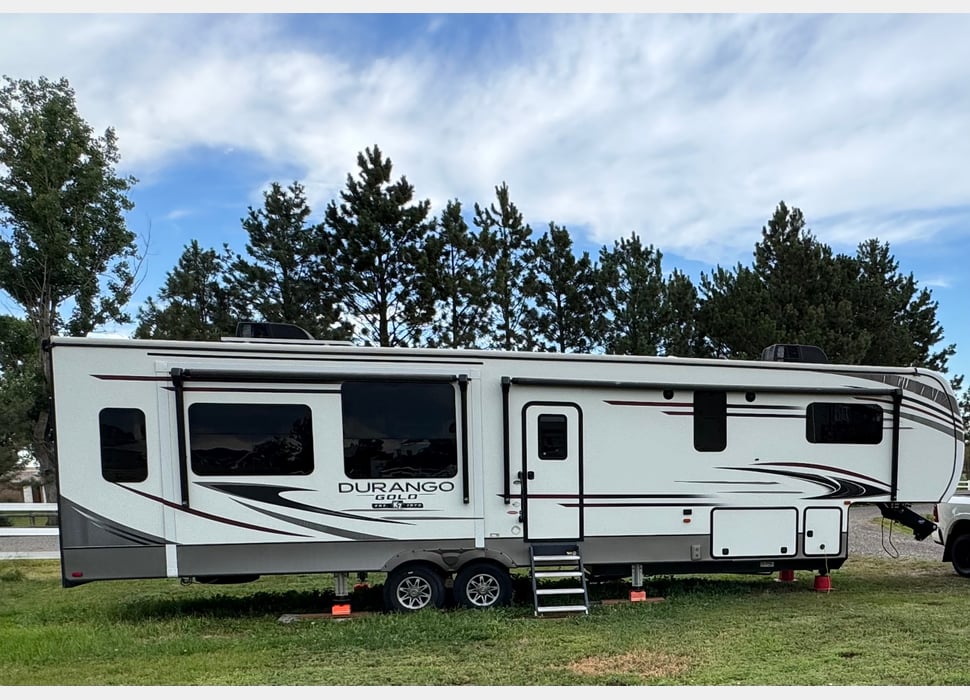 Fifth Wheel rentals in Billings