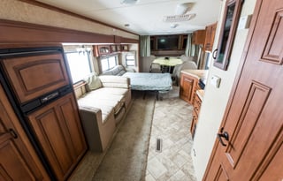 Barone-Vu RV Super Class C Share