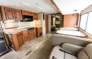 Barone-Vu RV Super Class C Share