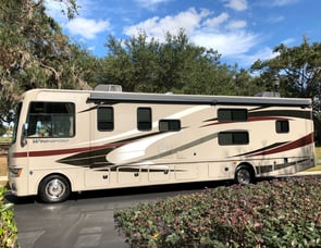 Thor Motor Coach Windsport 34J