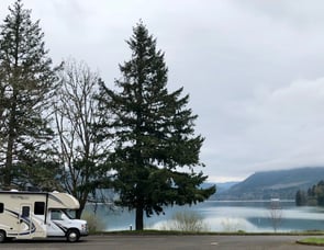 Thor Motor Coach Freedom Elite 23H