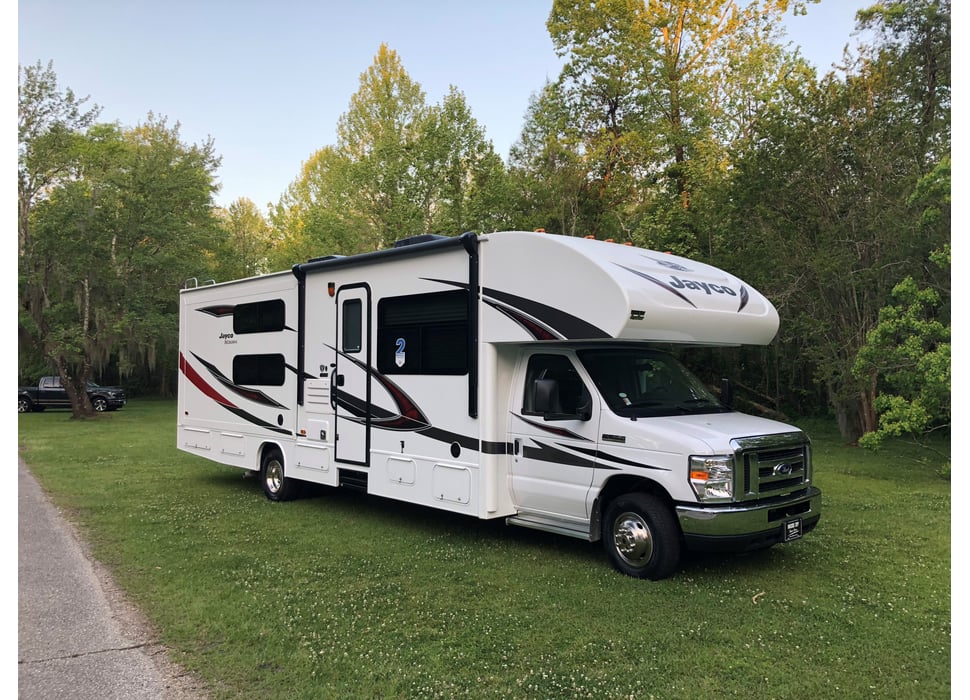 Class C Motor Home rentals in Thomson