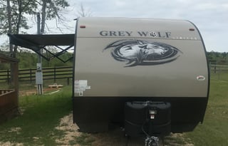 2017 Cherokee Grey wolf