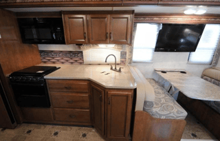 Harry the RV is a Super Snazzy Rig. Sleeps 10