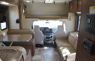 Clean, well maintained, suspension handles wind