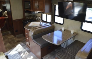 Clean, well maintained, suspension handles wind