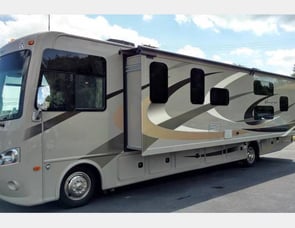 Thor Motor Coach Hurricane 34J