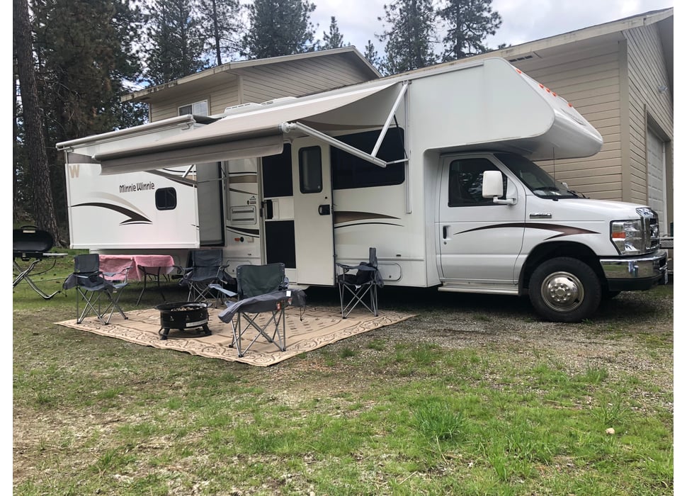 Class C Motor Home rentals in Spokane Valley