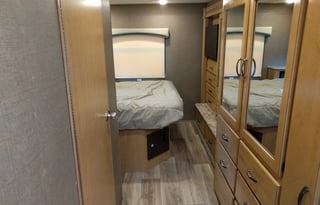 Thor with Auto Levelers No Burning Man