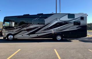 2015 Thor motorhome /toyhauler/ dream machine