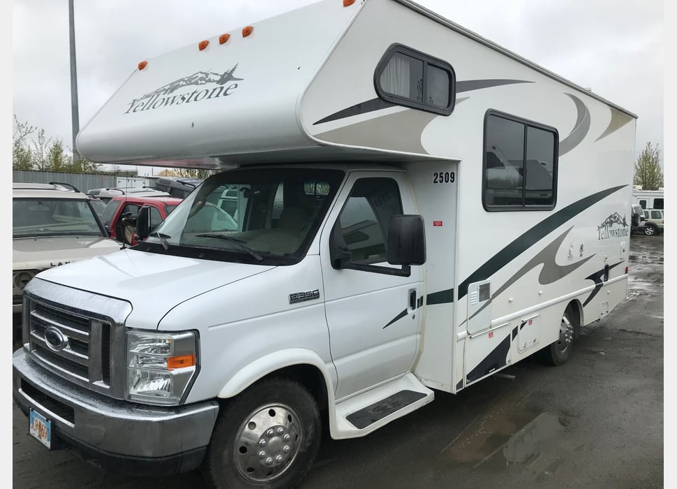 Class C Motor Home rentals in Anchorage