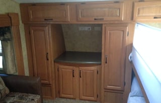 36' Keystone Laredo - Lucy