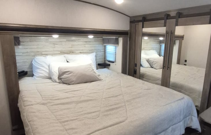 King sized bed!