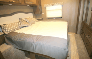 Amazing Archie is a 2018 34J Thor Hurricane