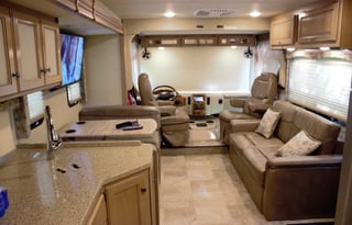 "The Memory Maker" BEAUTIFUL!!! 2018 THOR Windsport 34'