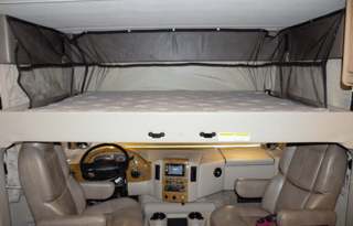 "The Memory Maker" BEAUTIFUL!!! 2018 THOR Windsport 34'