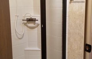 29' Coachmen Catalina delivered Clean & Safe!