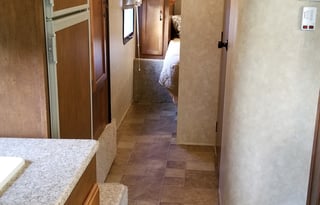 29' Coachmen Catalina delivered Clean & Safe!