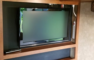 29' Coachmen Catalina delivered Clean & Safe!