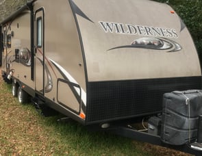 Heartland Wilderness 2750RL