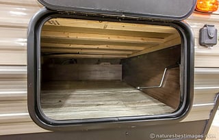 Cherokee LTD WolfPup Deluxe-Queen & Bunks