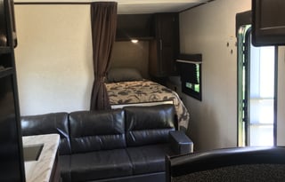AGA 5 -	2019 Jayco Jay Flight 264BHW