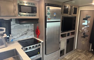 2021 CrossRoads RV Sunset Trail SS272BH