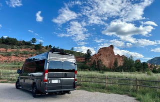 2020 Regency National Traveler FULL OFF-GRID