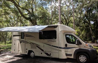 2016 Coachman Orion - Extra Clean & Comfy