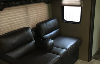 2017 Keystone Hideout