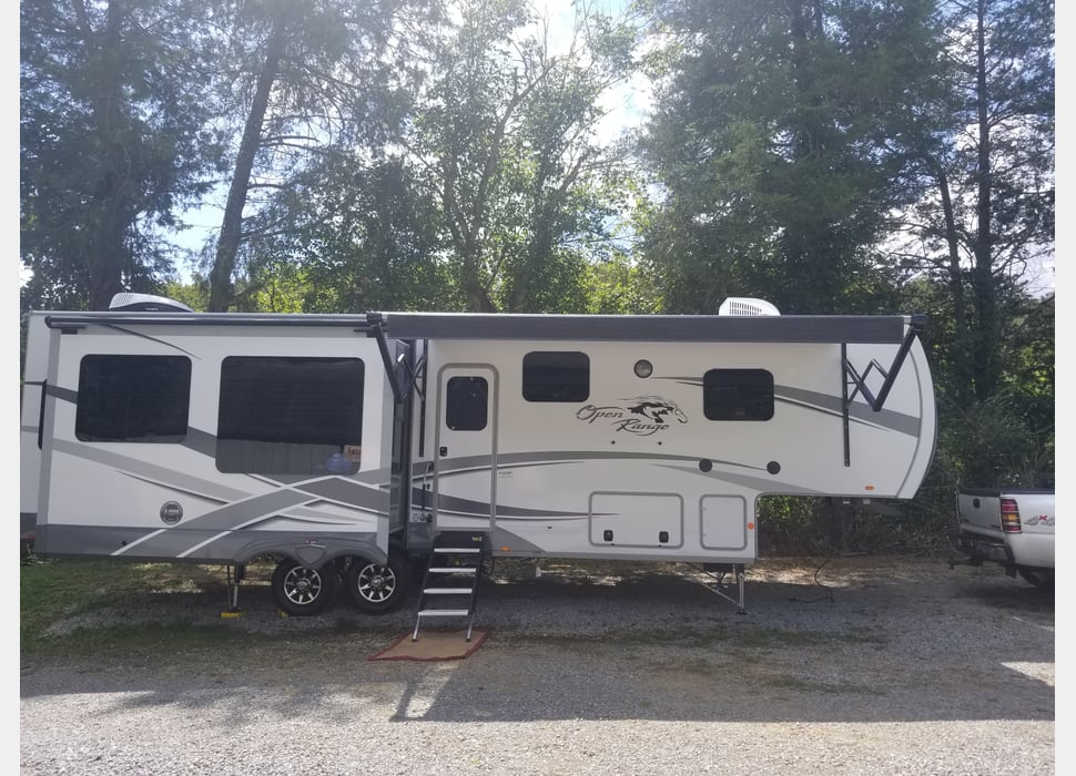 Fifth Wheel rentals in Johnson City