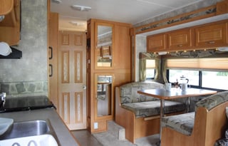 2007 Coachmen Freelander