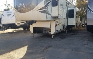 The Crone's 2018 Jayco North Point
