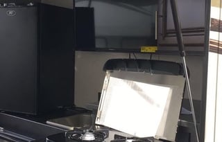 The Crone's 2018 Jayco North Point
