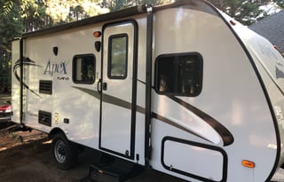 Easy Tow  4 Family on the Go! Delivery Available!